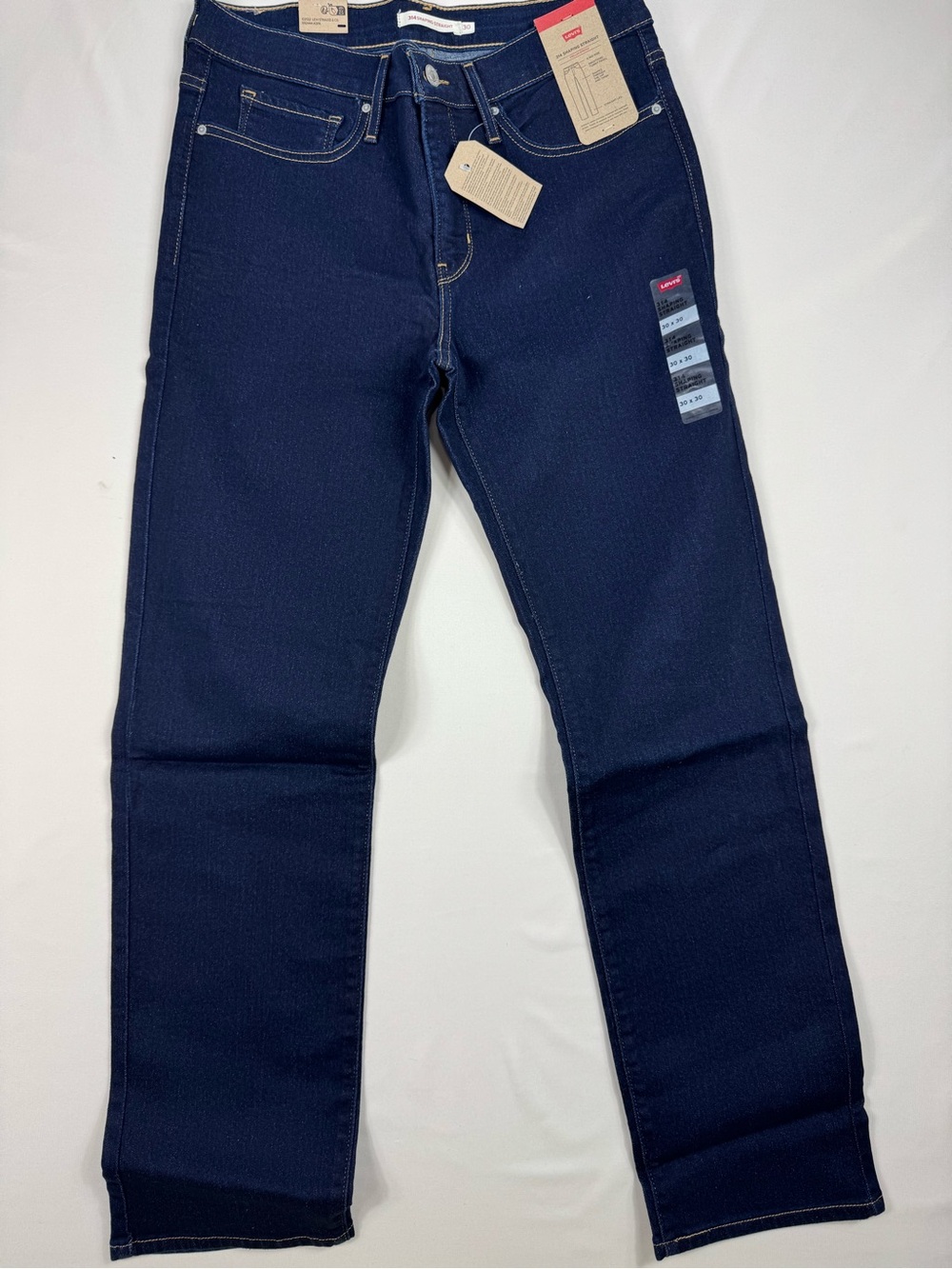 Levi’s 314 Shaping Straight Jeans Women’s 30x30 Dark Wash Mid Rise NWT